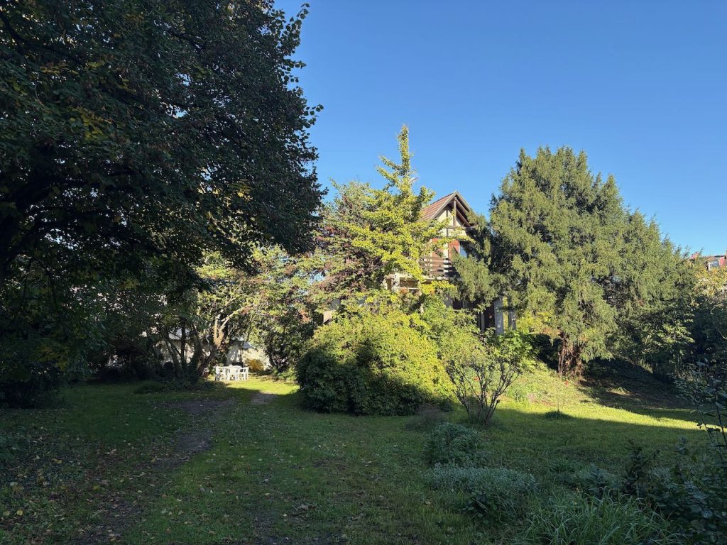 UN EMPLACEMENT PRIVILÉGIÉ : 635000 €